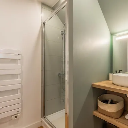 Appartamento 2 Proche Vieux Lille, Avec Parking Lilla