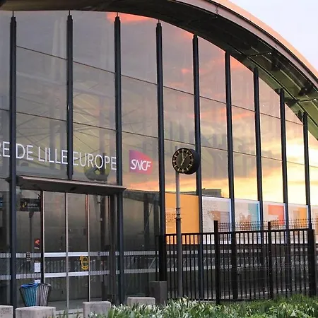 2 Proche Vieux Lille, Avec Parking Lägenhet Lille